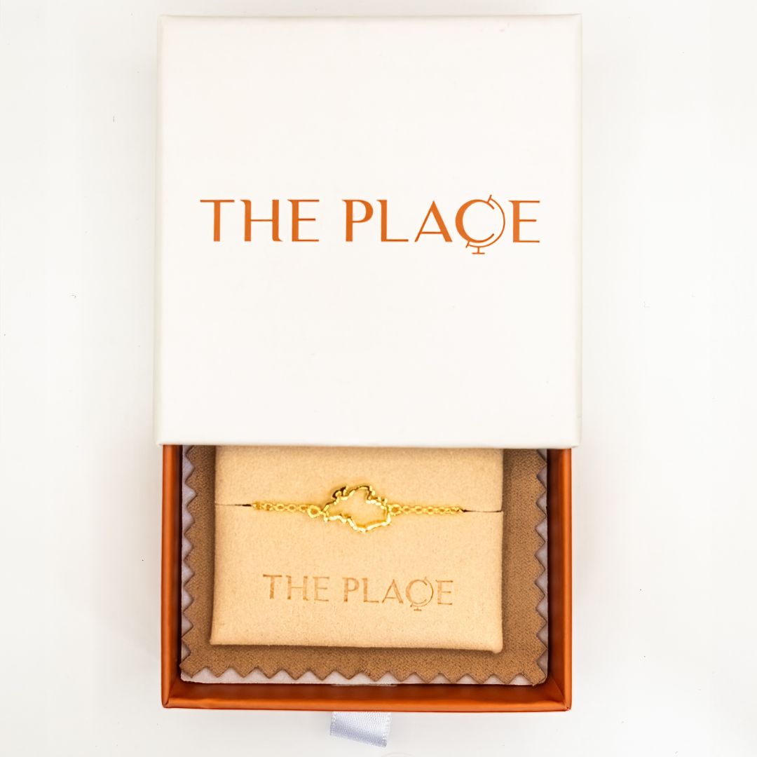 Singapore 18K gold map bracelet