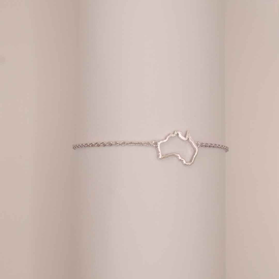 Australia silver map bracelet