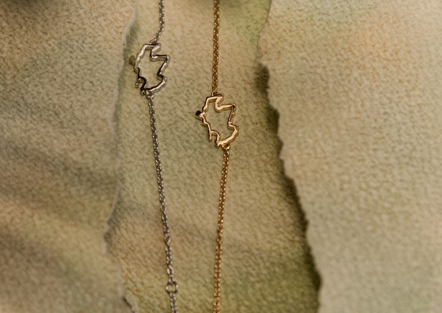 Scotland map bracelet silver gold